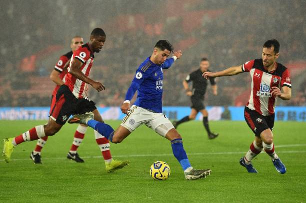 屡创新高到 屡创新高到